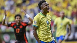 出售鬧劇 出售鬧劇